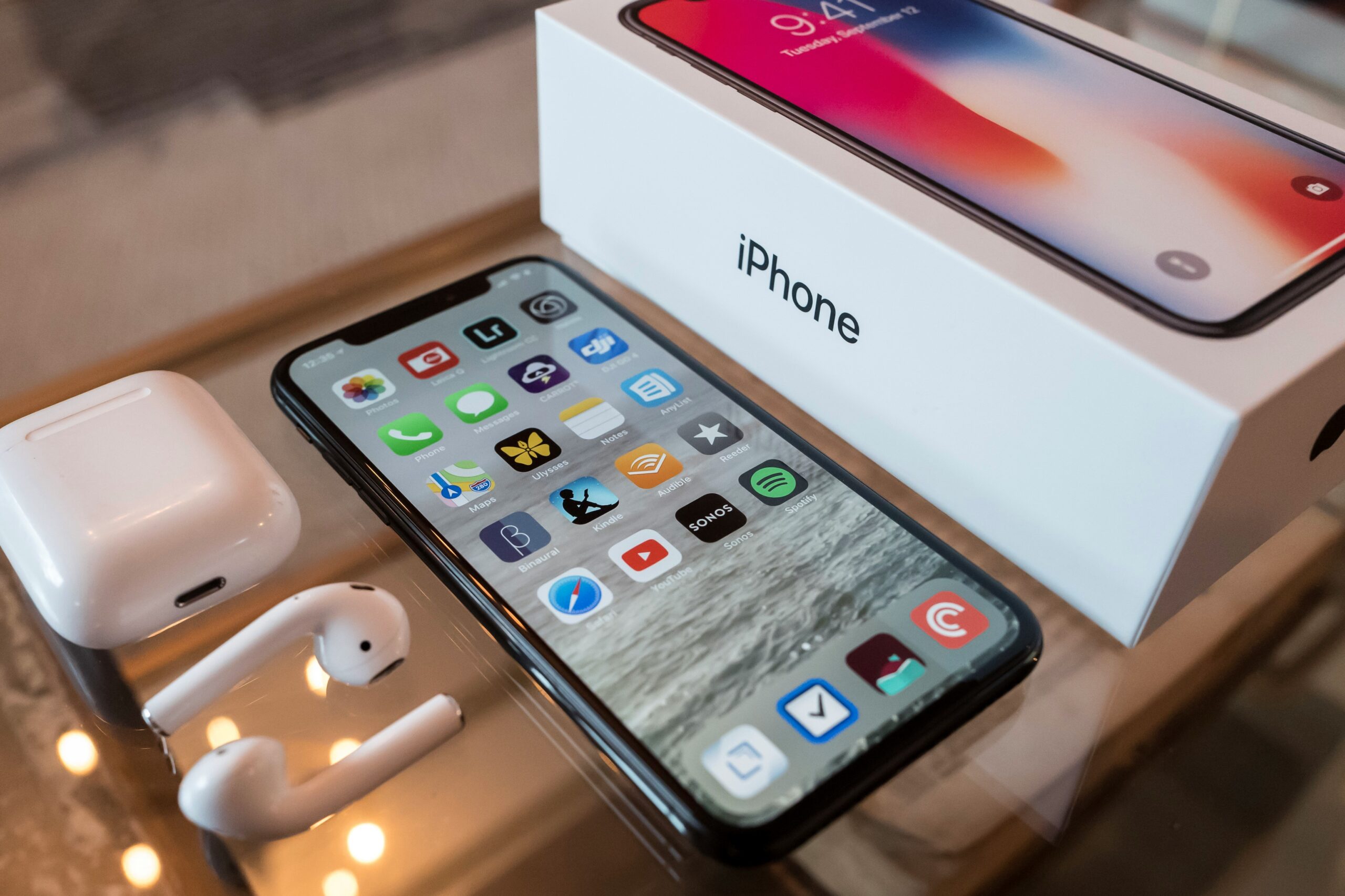 IPhone